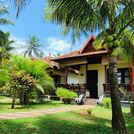 Maadathil Cottages Varkala Exterior foto