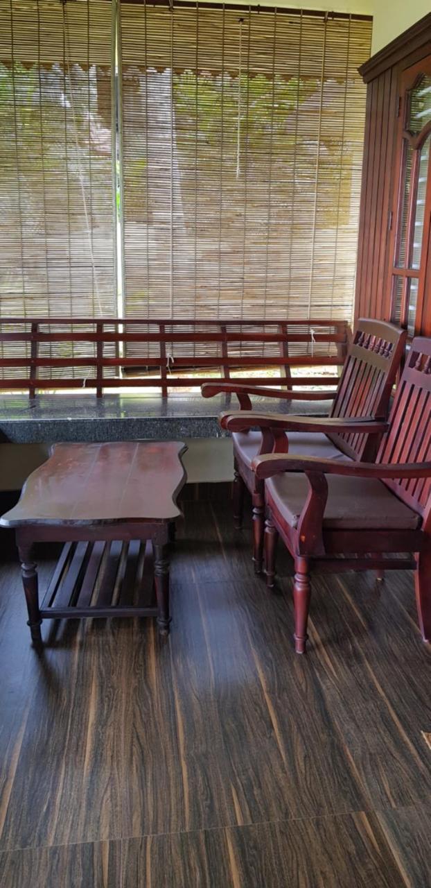 Maadathil Cottages Varkala Exterior foto